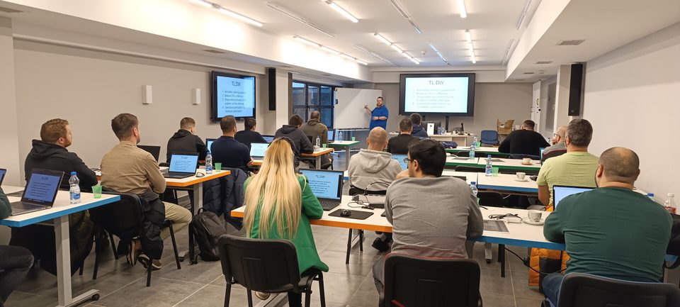 En intern workshop pågår hos ComData